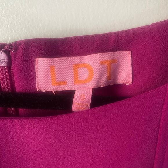 NWT LDT Annemarie Stretch Crepe Solid Sleeveless‎ Dress in Fuchsia Size 8 - Picture 4 of 8